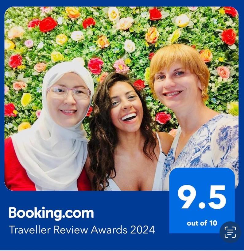Dreams Beach Hostel Dubai Ngoại thất bức ảnh